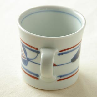 砥部焼 みつ葉のマグカップ(大)の持ち手部分
