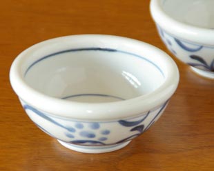 梅山窯 太陽柄の玉ぶち鉢(3寸
