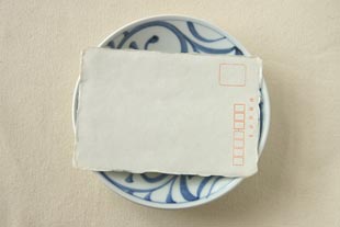 からくさのソーサー はがきと比較