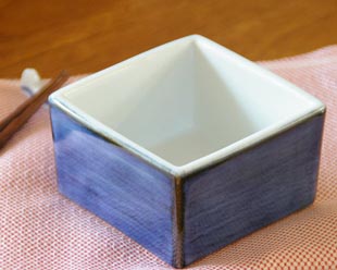 梅山窯 藍色の小鉢