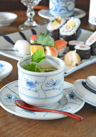砥部焼・梅山窯 なずなの茶碗蒸し