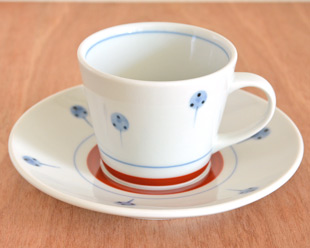 砥部焼・梅山窯 たんぽぽのコーヒーカップ