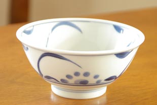 梅山窯 太陽柄の反茶碗