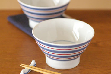 砥部焼・梅山窯 あい赤の茶碗(大)