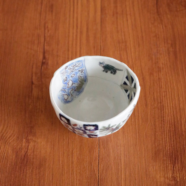 貼りあわせ湯呑(小) 内側全体の絵柄