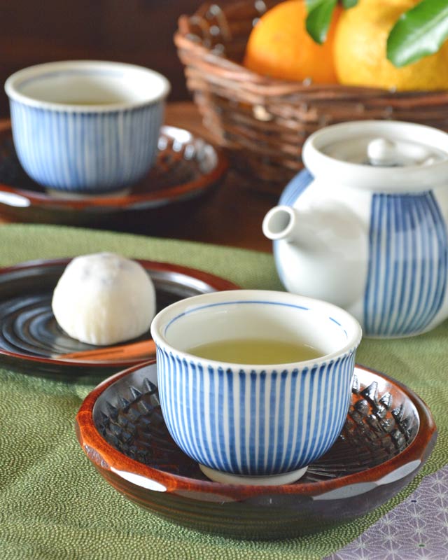 香川漆器 ハツリノミ彫の茶托