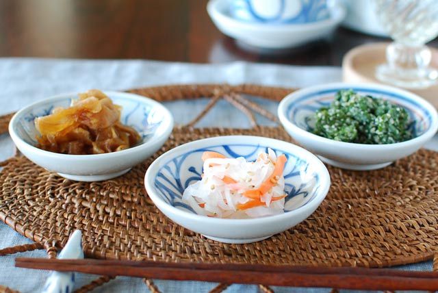 和食器・砥部焼 みつからくさの3寸小皿