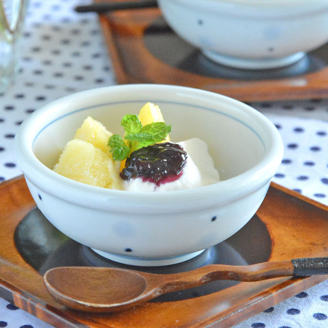 和食器・砥部焼 みずたまの玉ぶち鉢(3寸)