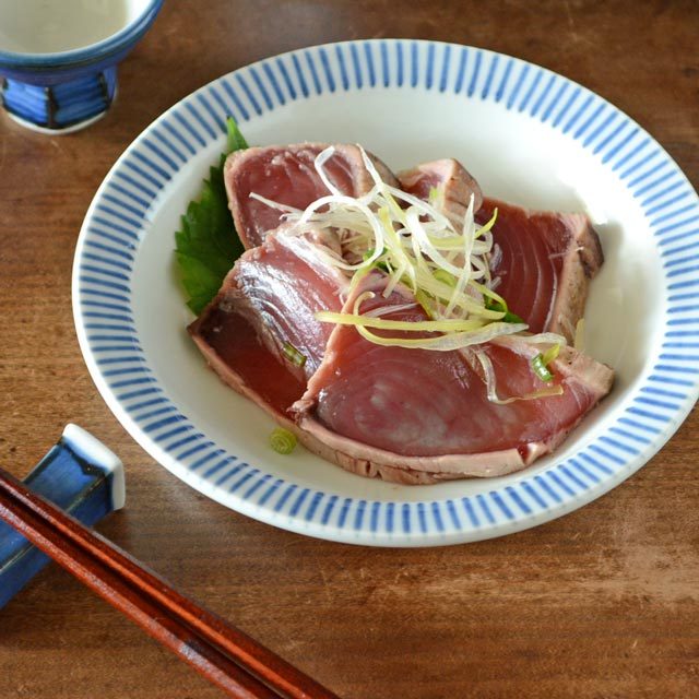 和食器・砥部焼 とくさ柄の縁付深皿(5寸)