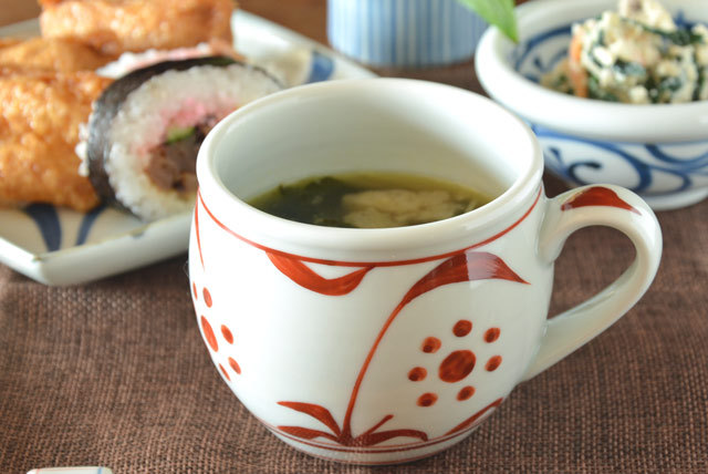 和食器・砥部焼 赤太陽の丸ミルクカップ