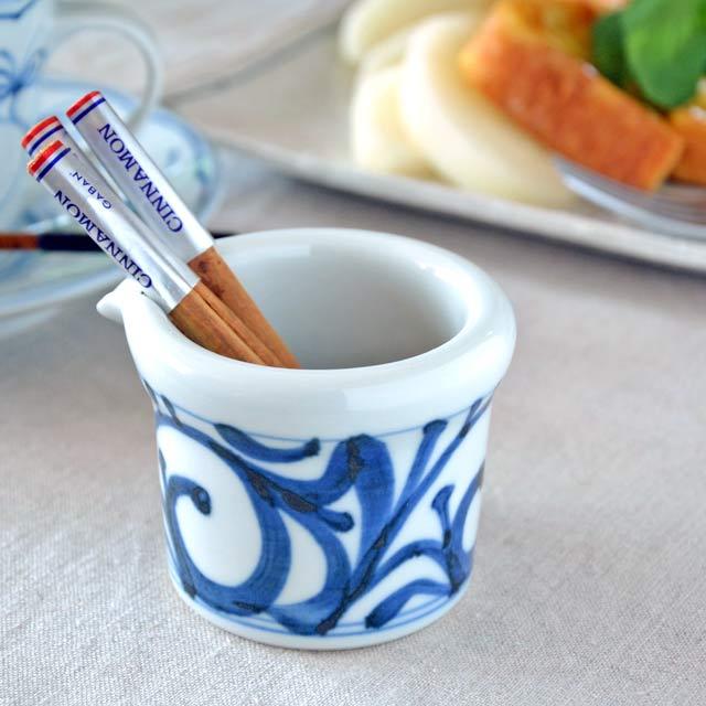 和食器・砥部焼 からくさの玉縁クリーマー