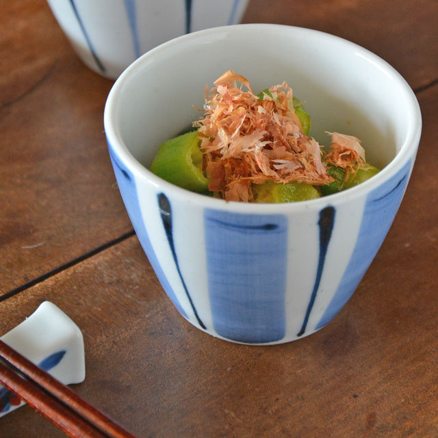 和食器・砥部焼 はけめ文のそばちょこ