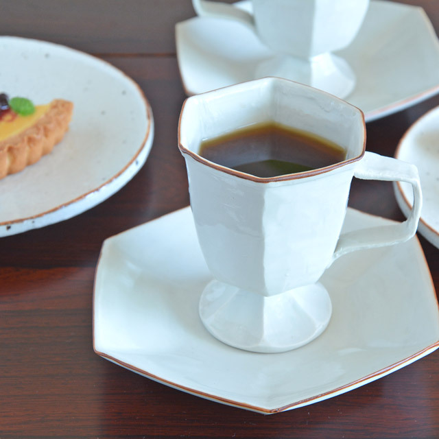 和食器・砥部焼 六角のコーヒーカップ&ソーサー