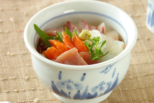 砥部焼・森陶房 あやめの小丼