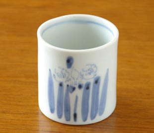砥部焼・森陶房 水仙の筒湯のみ(小)