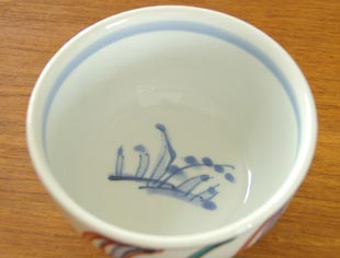 砥部焼･西岡工房　よろけもようのどんぶりを上から見たところ