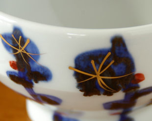 砥部焼・西岡工房　梅林の茶碗