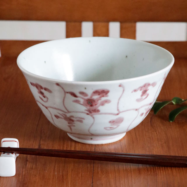 草花紋の丼鉢(6寸) 正面