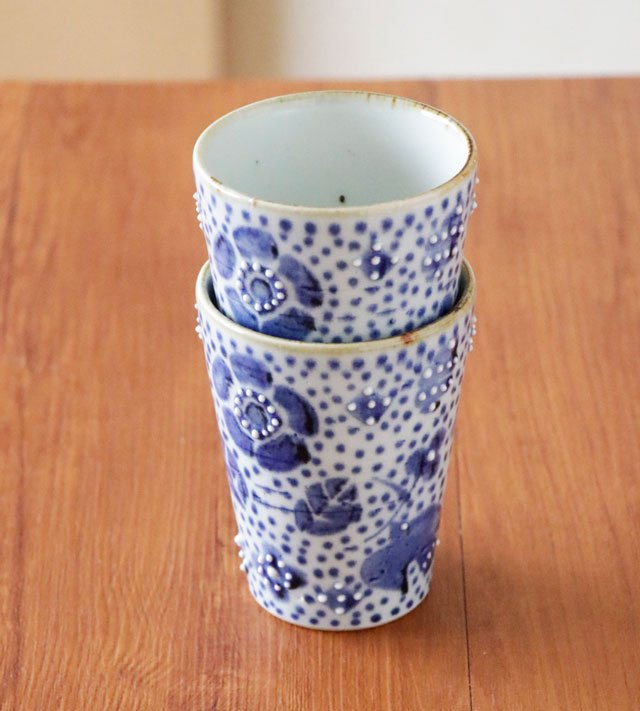花ちらしドットのフリーカップ スタッキング