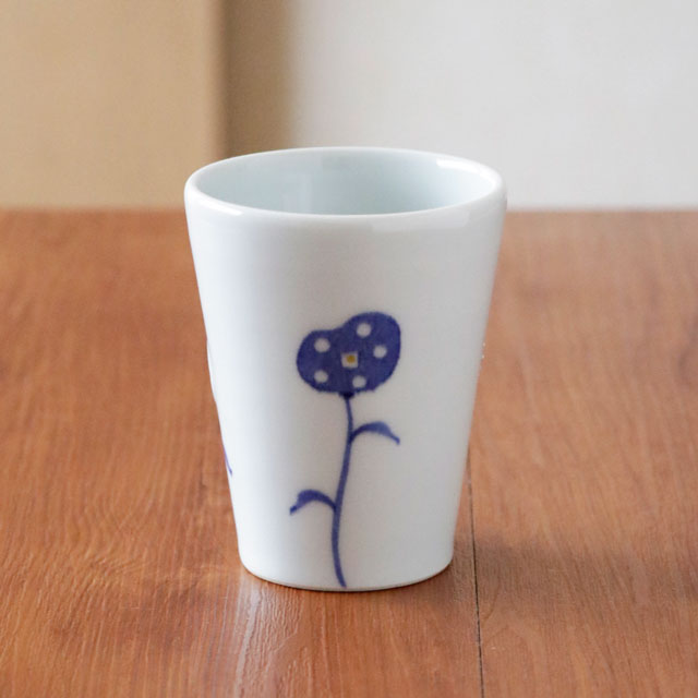 花のフリーカップ 側面 青い花