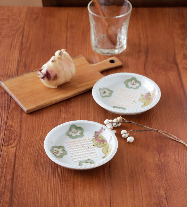 ライオンのミニおろし 食卓コーディネート