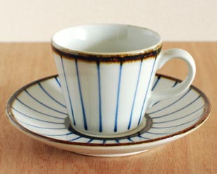 千山窯 縁紅のコーヒーカップ