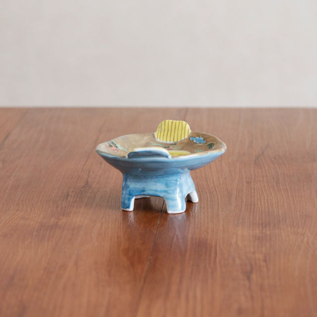 角度を変えた側面の表情2