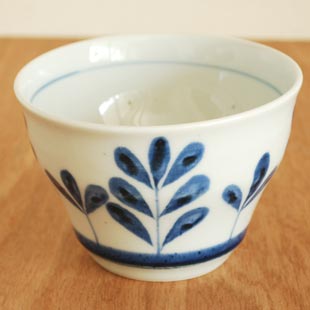 砥部焼・陶房遊　ブルーリーフの多用碗