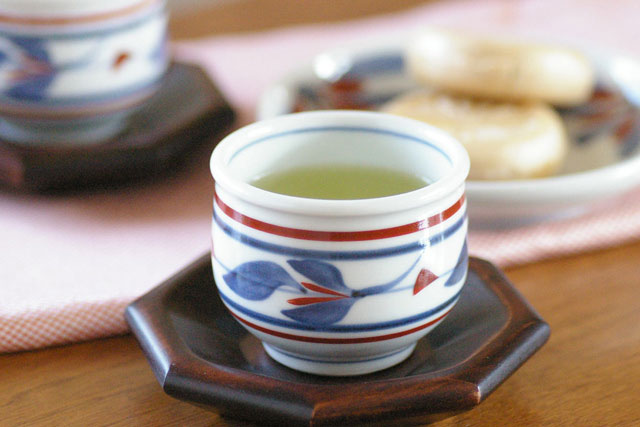 和食器・砥部焼 みつ葉の玉ぶち湯呑