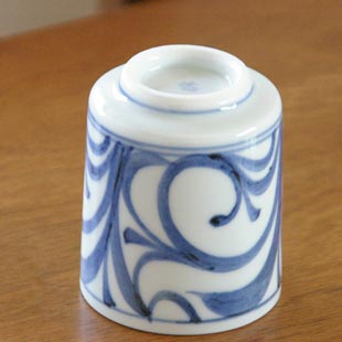 梅山窯 からくさの筒湯呑